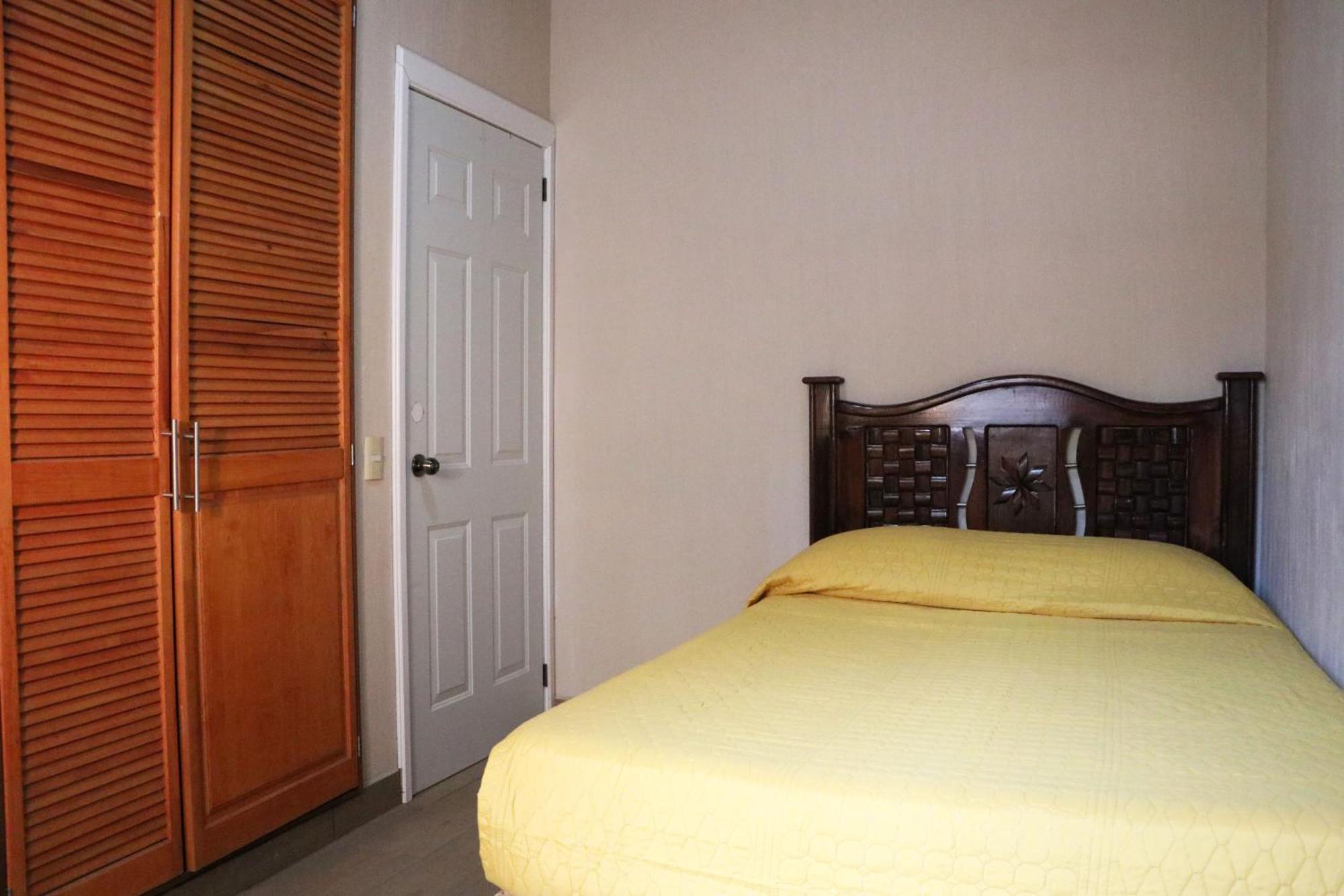 Hotel Castillo Santa Cecilia ทาปัลปา ภายนอก รูปภาพ